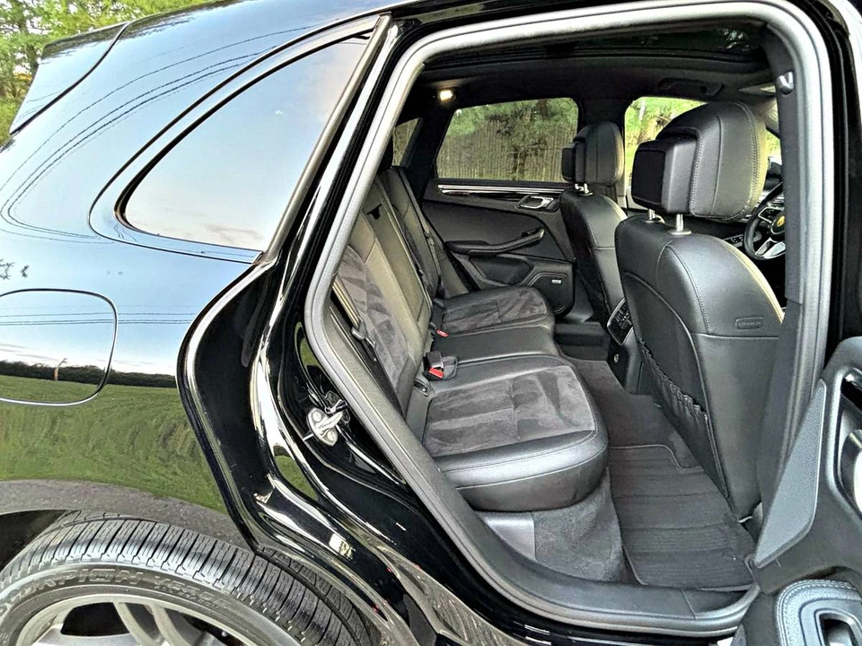 2019 Porsche Macan S - Image 16 of 20