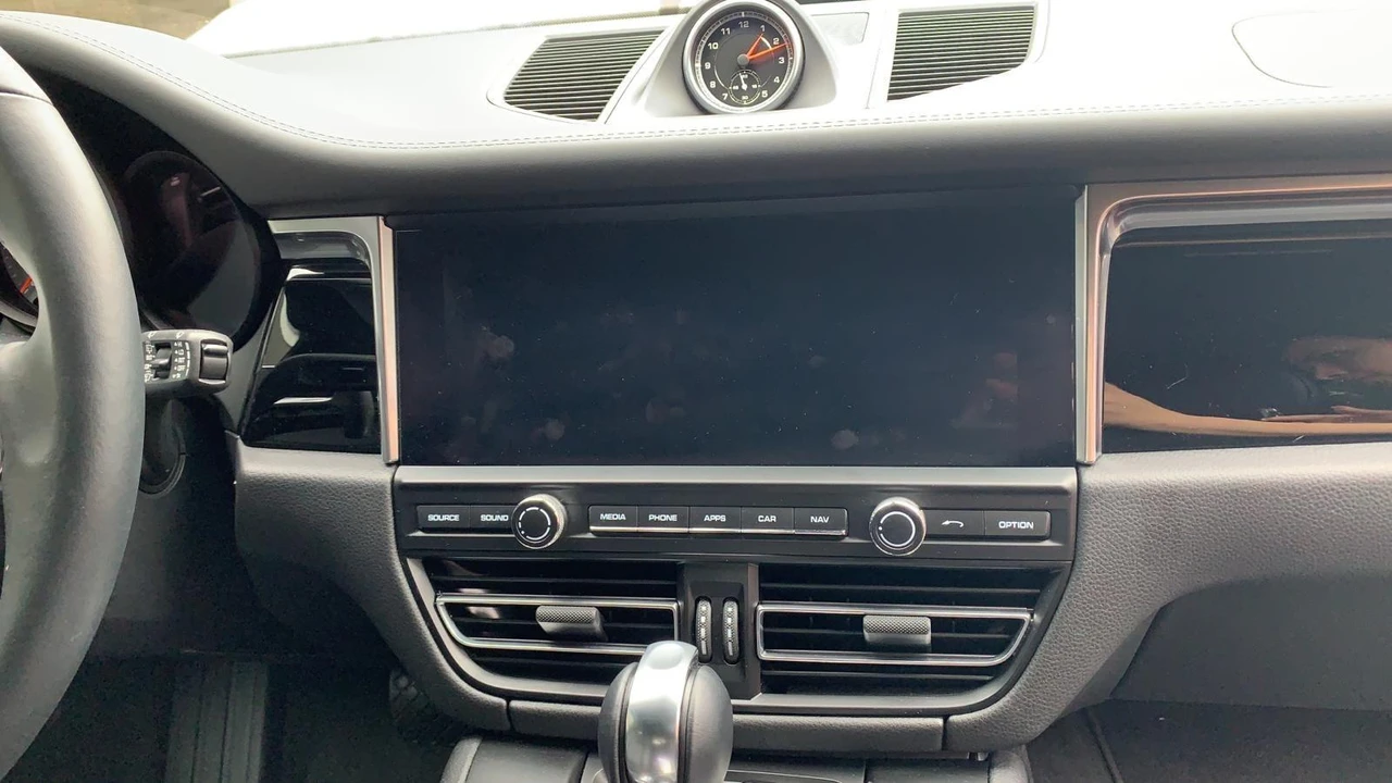 2019 Porsche Macan S - Image 6 of 12