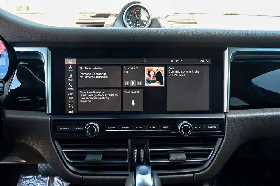 2019 Porsche Macan S - Image 14 of 15