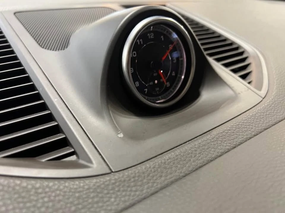 2019 Porsche Macan S - Image 12 of 17