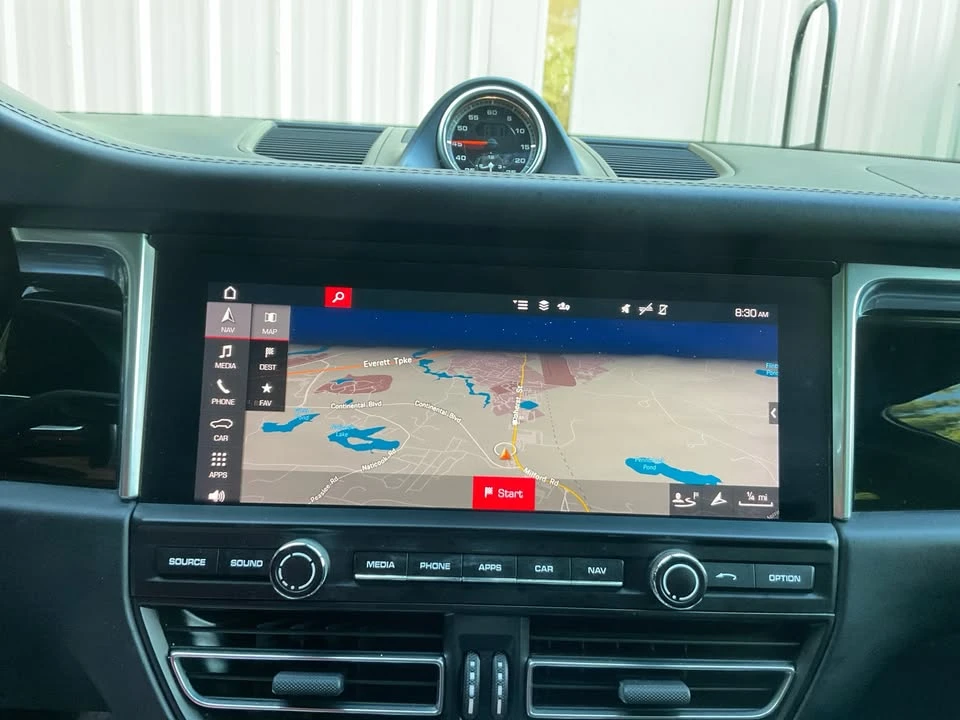 2019 Porsche Macan S - Image 13 of 20