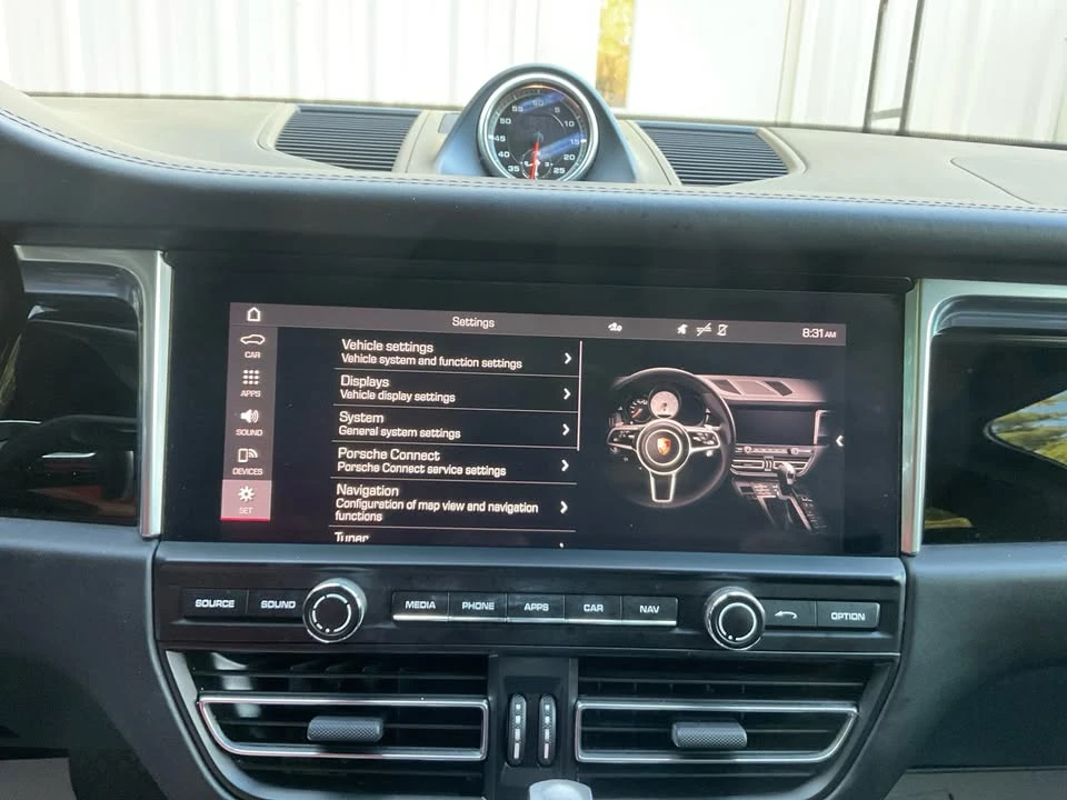 2019 Porsche Macan S - Image 18 of 20