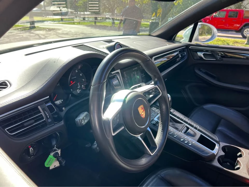 2019 Porsche Macan S - Image 12 of 20