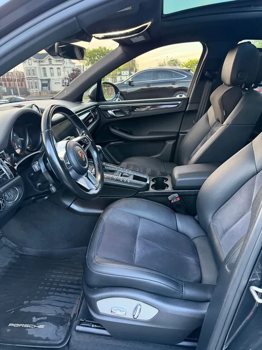 2019 Porsche Macan S - Image 13 of 17