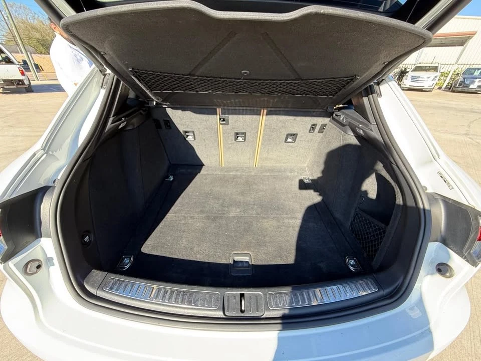 2019 Porsche Macan - Image 19 of 19