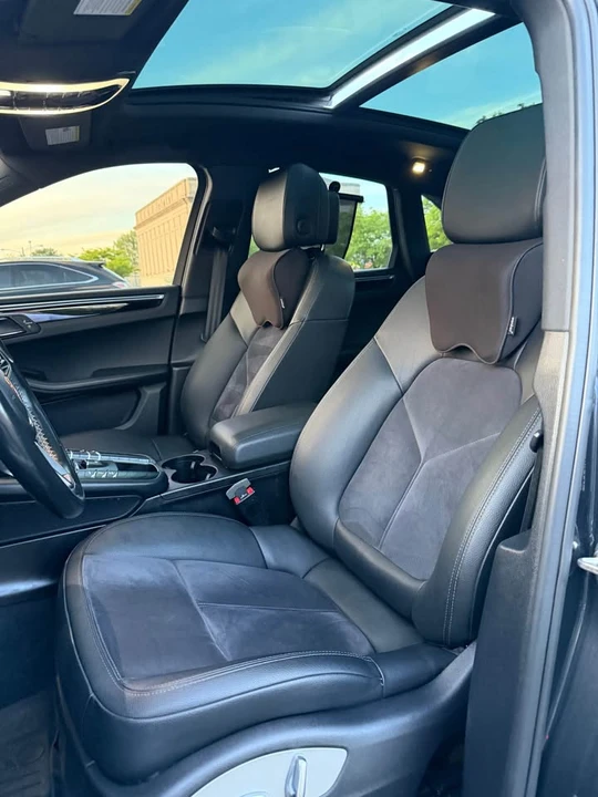 2019 Porsche Macan S - Image 14 of 17