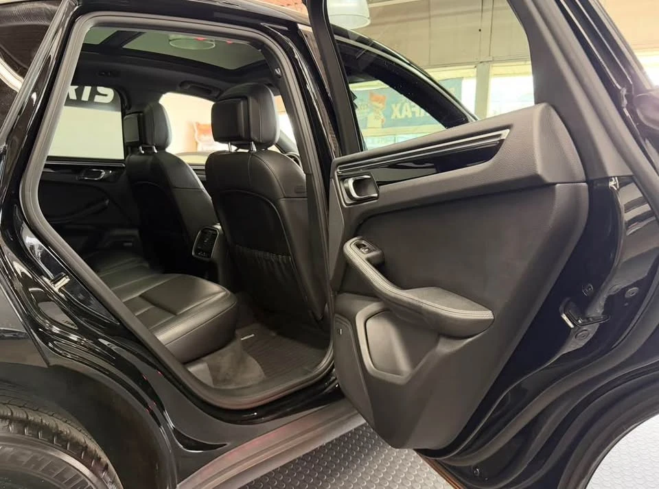 2019 Porsche Macan S - Image 15 of 18