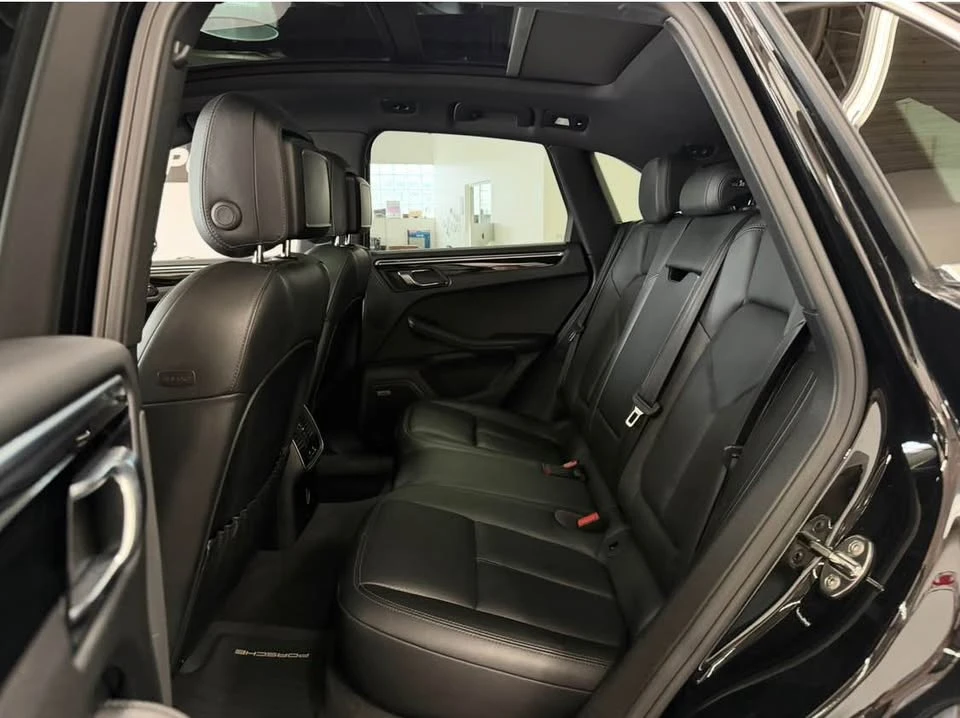 2019 Porsche Macan S - Image 17 of 18