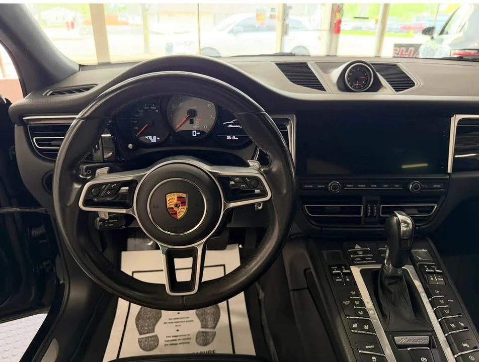 2019 Porsche Macan S - Image 9 of 18