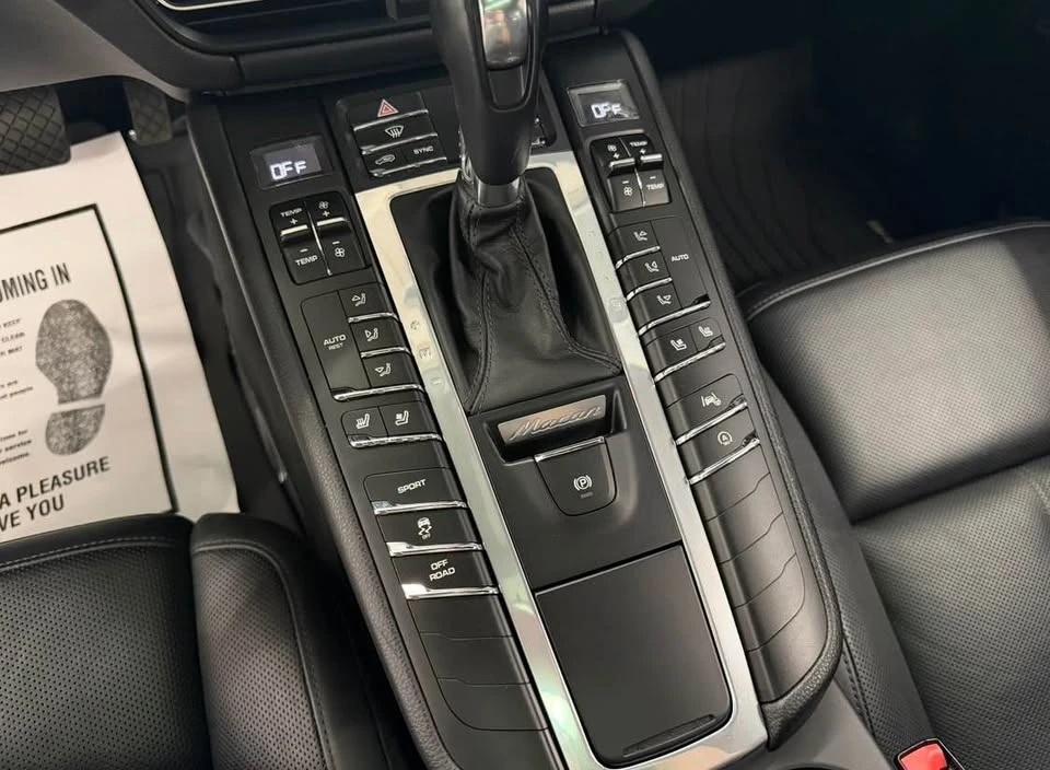 2019 Porsche Macan S - Image 10 of 18