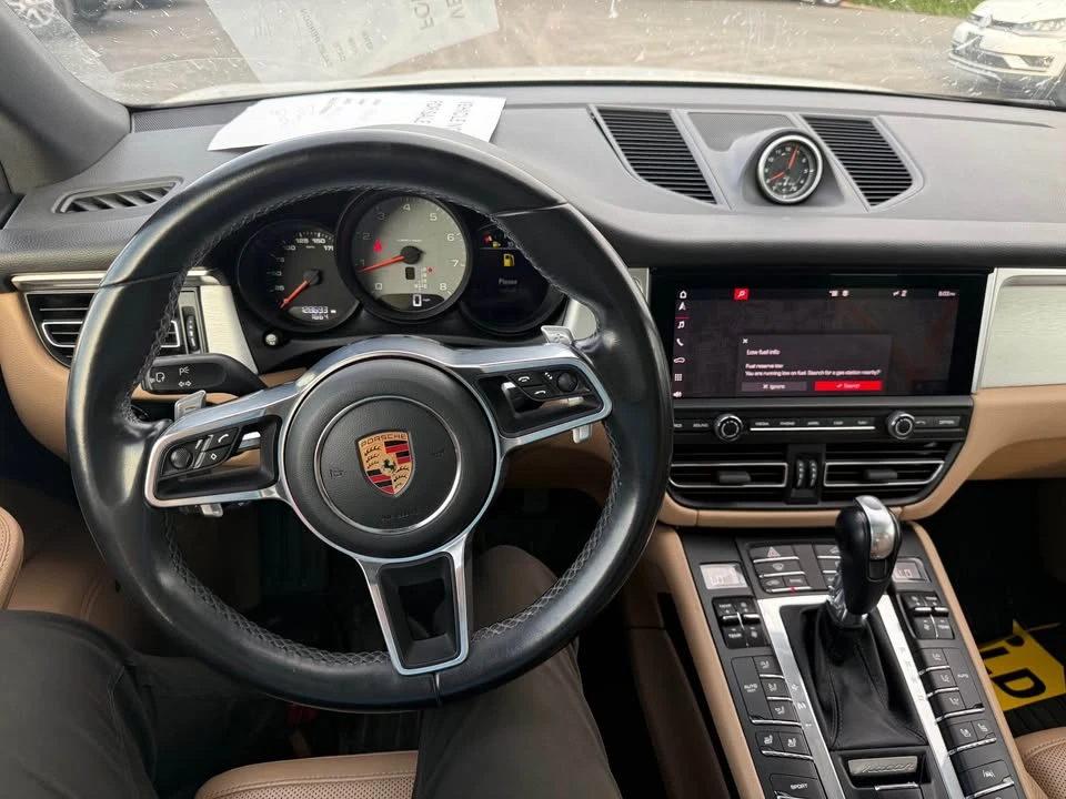 2019 Porsche Macan S - Image 7 of 10