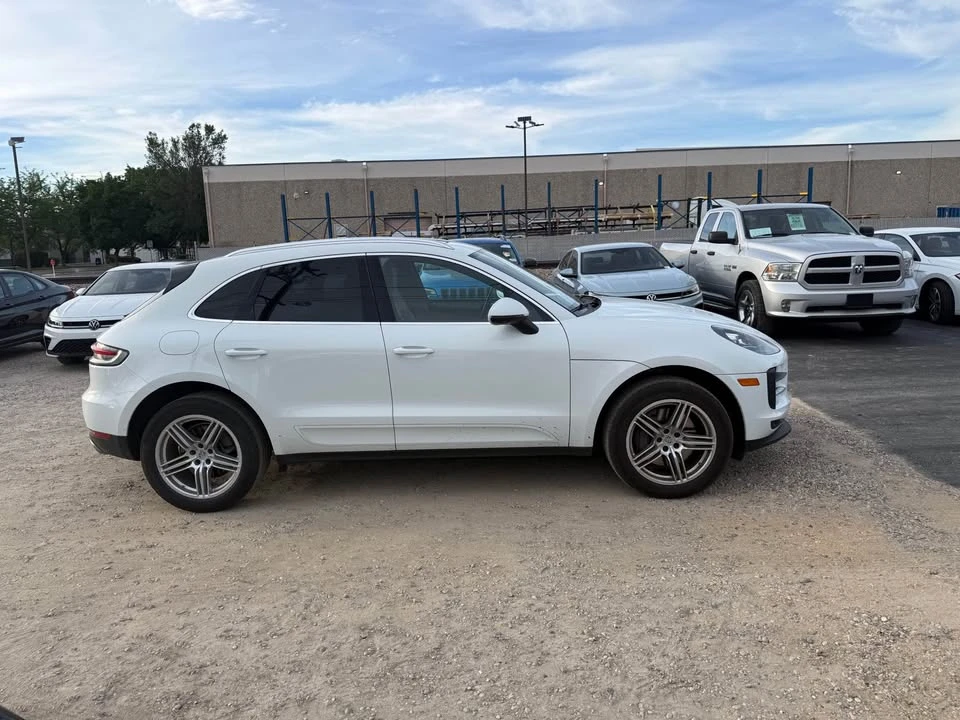 2019 Porsche Macan S - Image 2 of 10