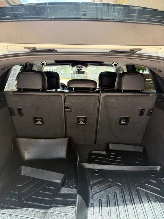 2019 Porsche Macan S - Image 8 of 17