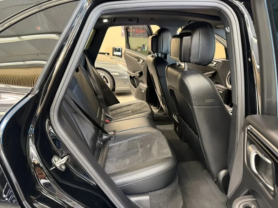 2019 Porsche Macan S - Image 11 of 18