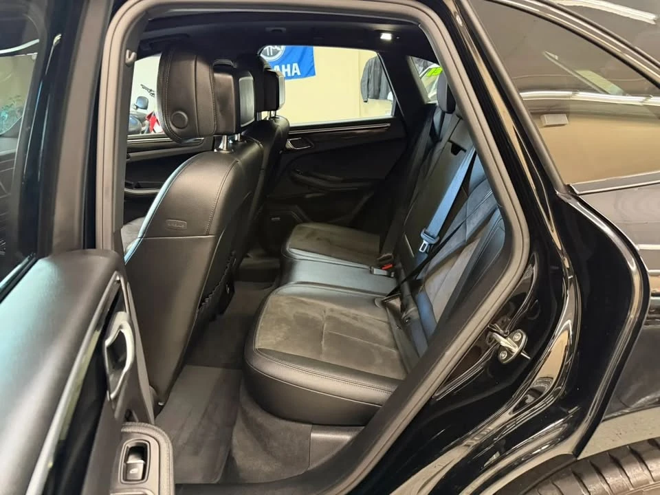 2019 Porsche Macan S - Image 10 of 18