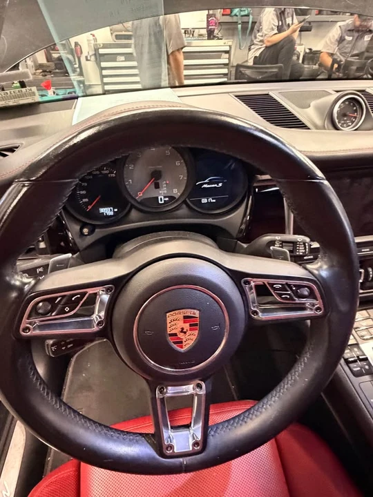 2019 Porsche Macan S - Image 7 of 9