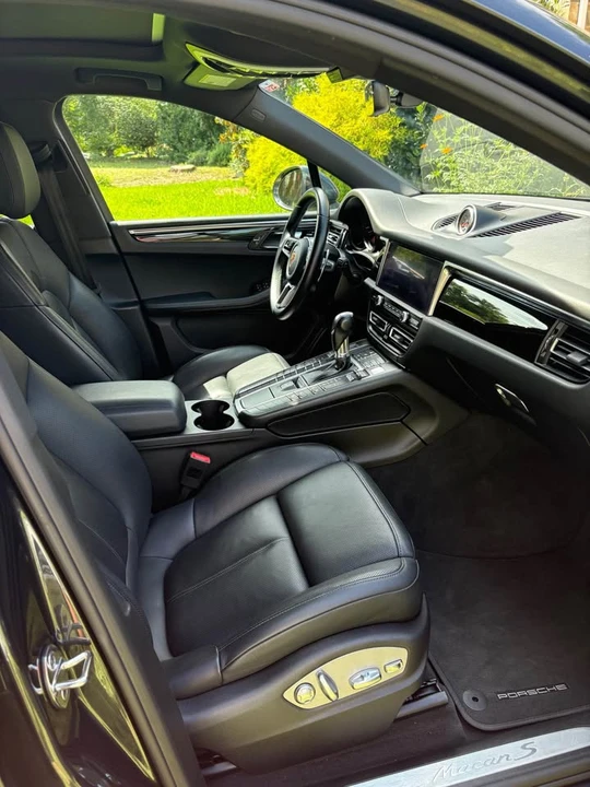 2019 Porsche Macan S - Image 16 of 20