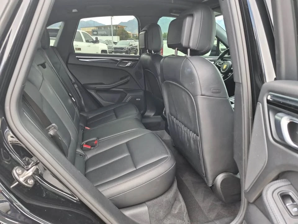 2019 Porsche Macan S - Image 10 of 13