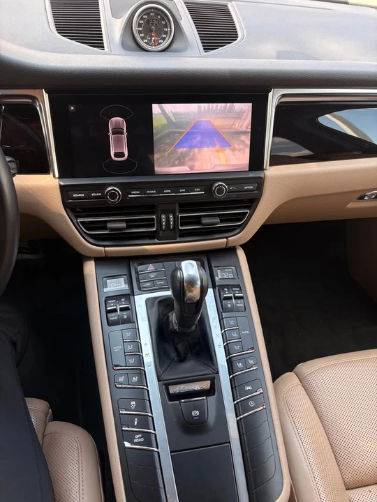 2019 Porsche Macan S - Image 4 of 10