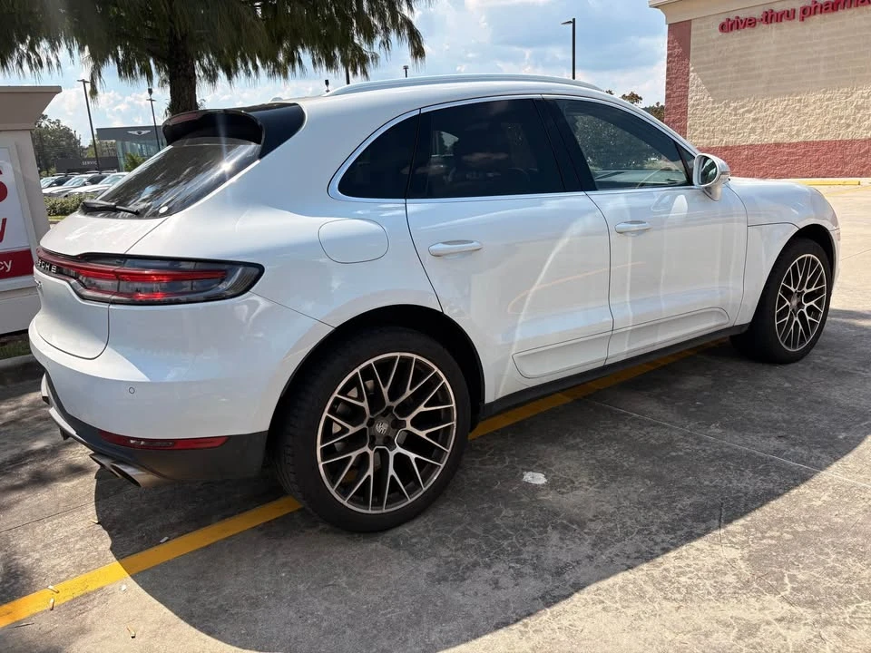 2019 Porsche Macan S - Image 7 of 10