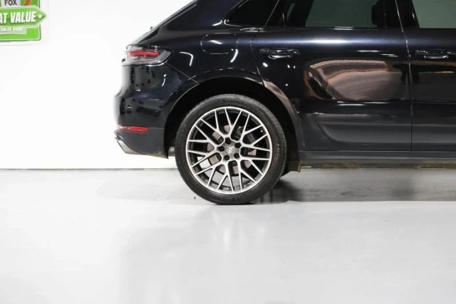 2019 Porsche Macan S - Image 16 of 21
