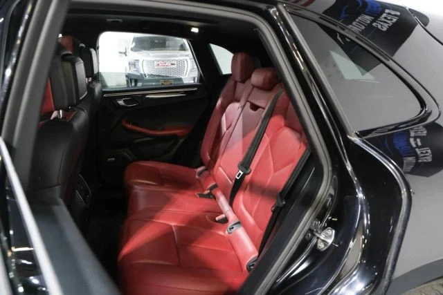 2019 Porsche Macan S - Image 9 of 21