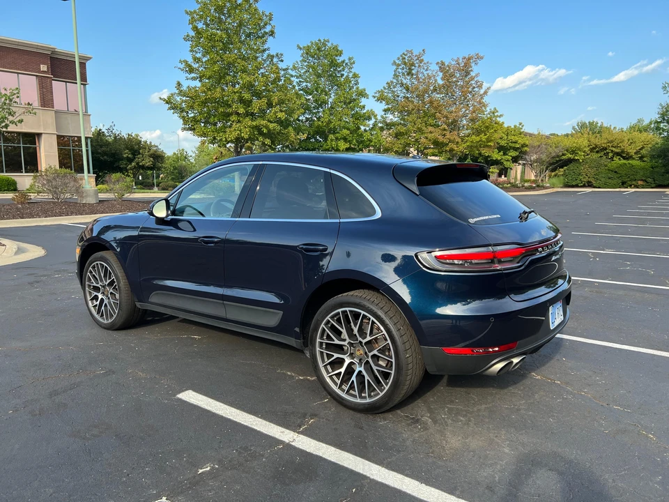 2019 Porsche Macan S - Image 16 of 31