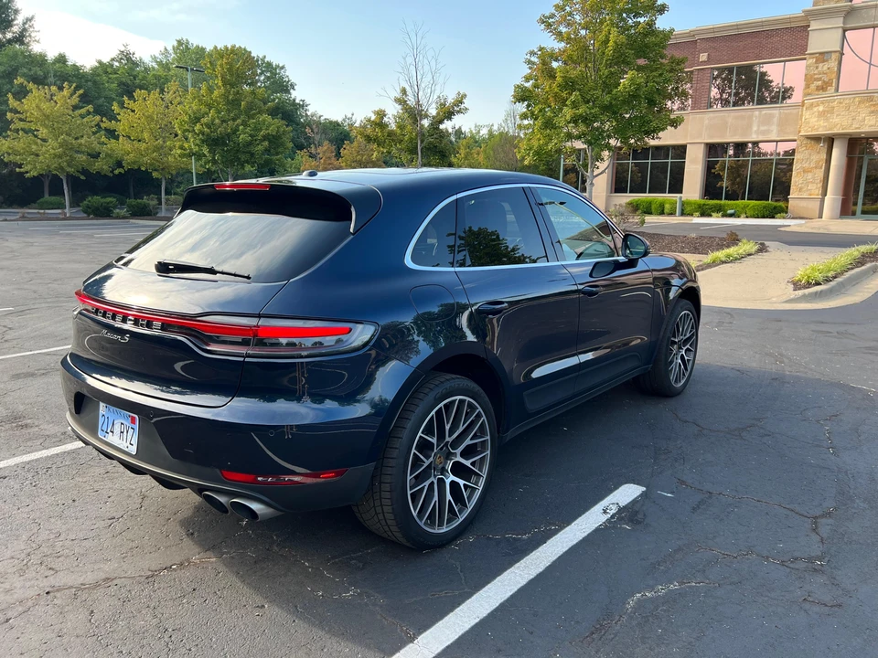 2019 Porsche Macan S - Image 22 of 31