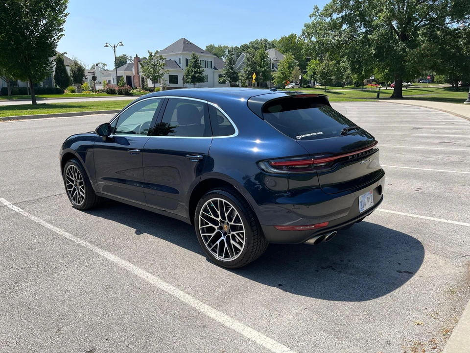2019 Porsche Macan S - Image 17 of 31