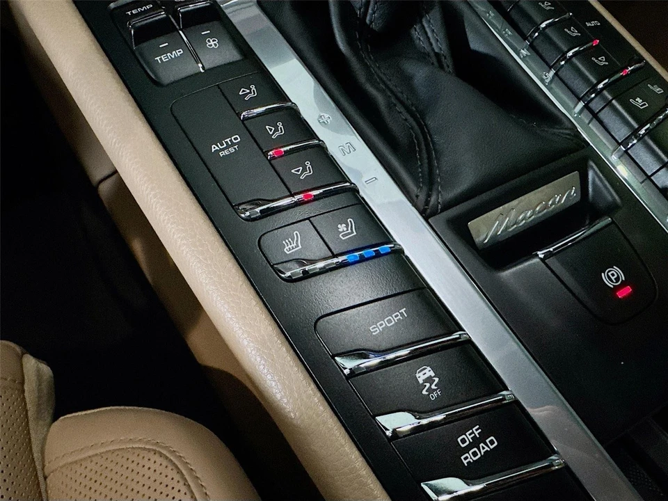2019 Porsche Macan S - Image 12 of 31