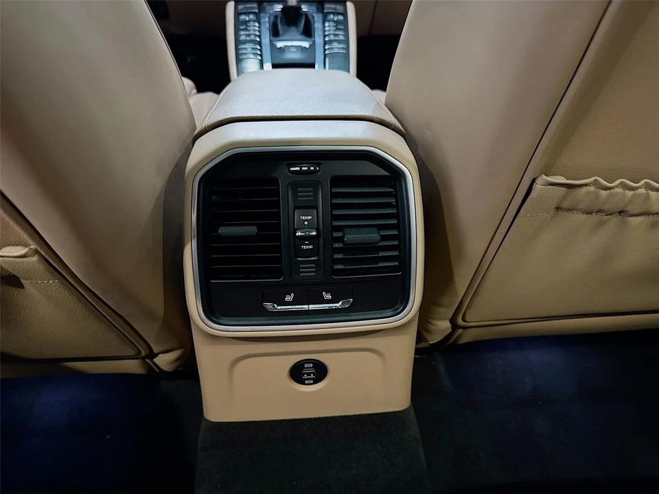 2019 Porsche Macan S - Image 19 of 31