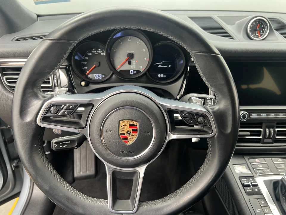 2019 Porsche Macan S - Image 8 of 31