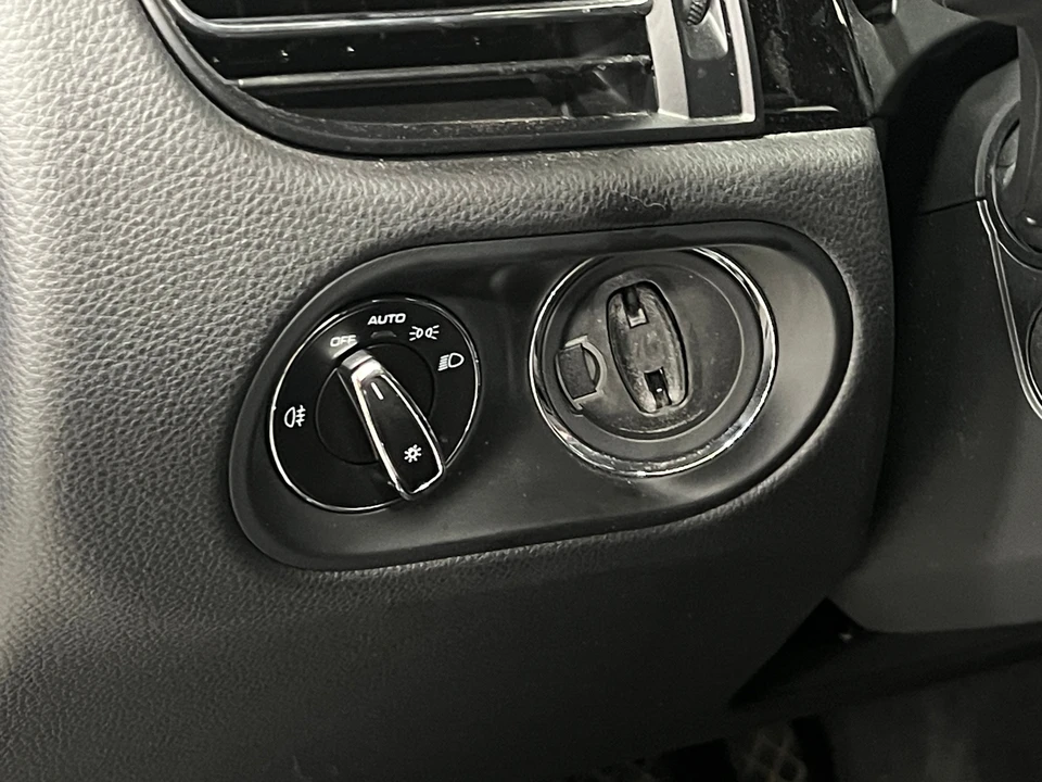 2019 Porsche Macan S - Image 12 of 31