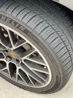 2019 Porsche Macan S - Image 8 of 10