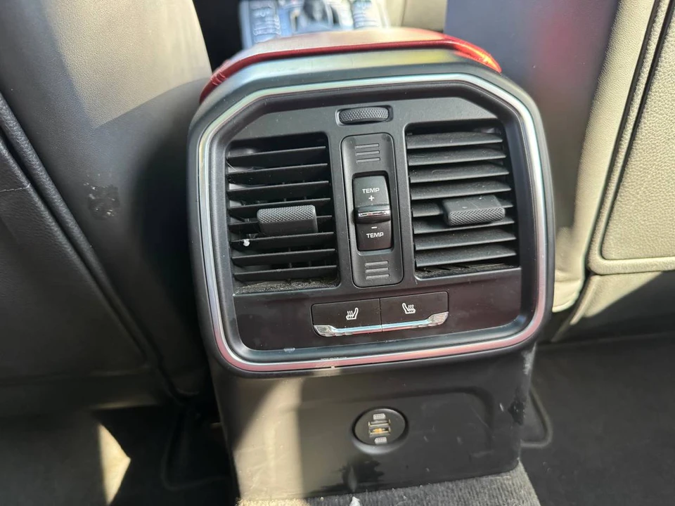 2019 Porsche Macan S - Image 21 of 24