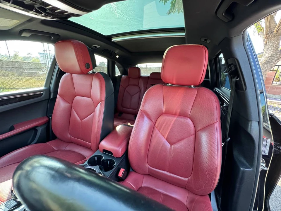 2019 Porsche Macan S - Image 18 of 24