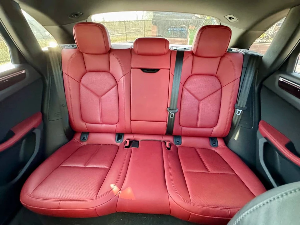 2019 Porsche Macan S - Image 19 of 24