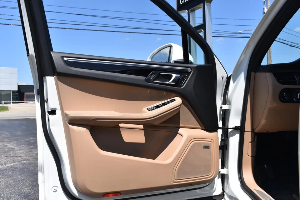 2019 Porsche Macan S - Image 6 of 16