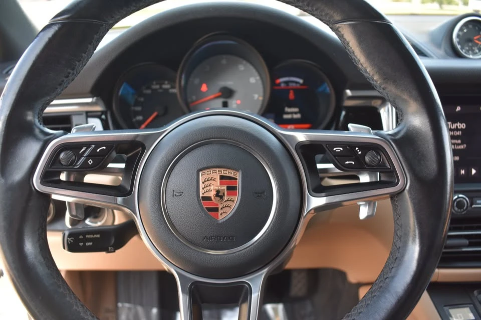 2019 Porsche Macan S - Image 7 of 16