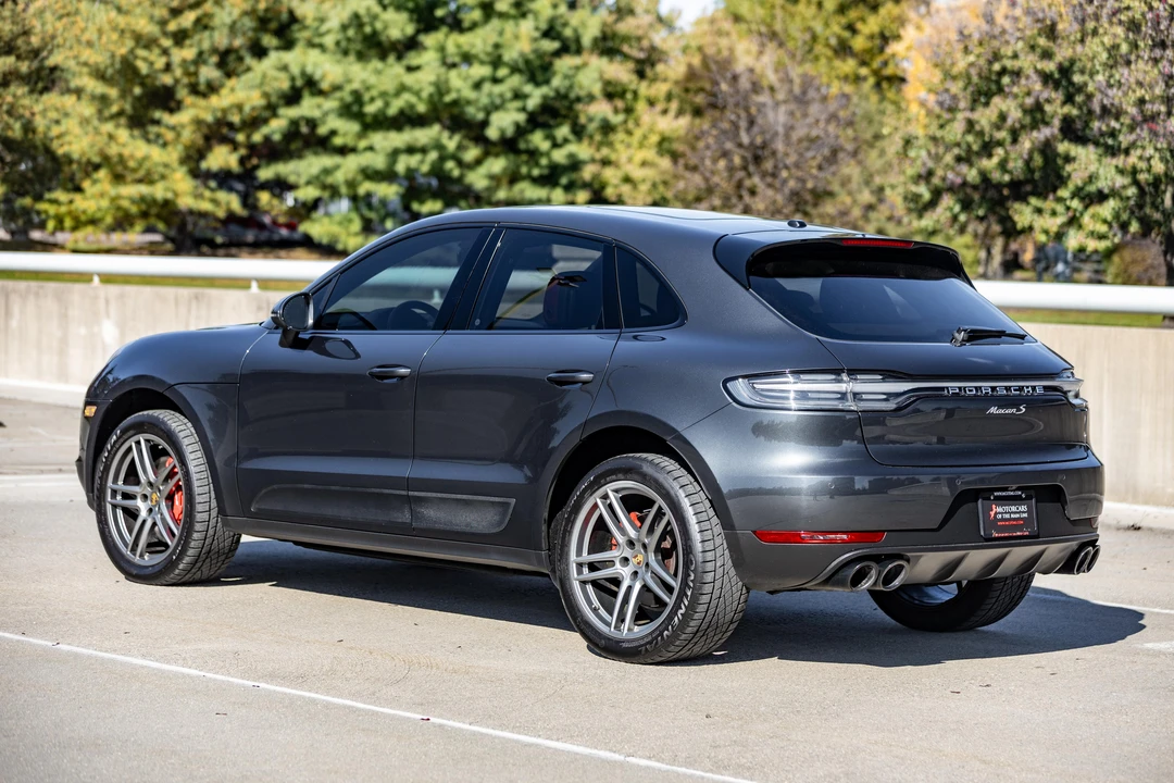 2019 Porsche Macan S - Image 12 of 31