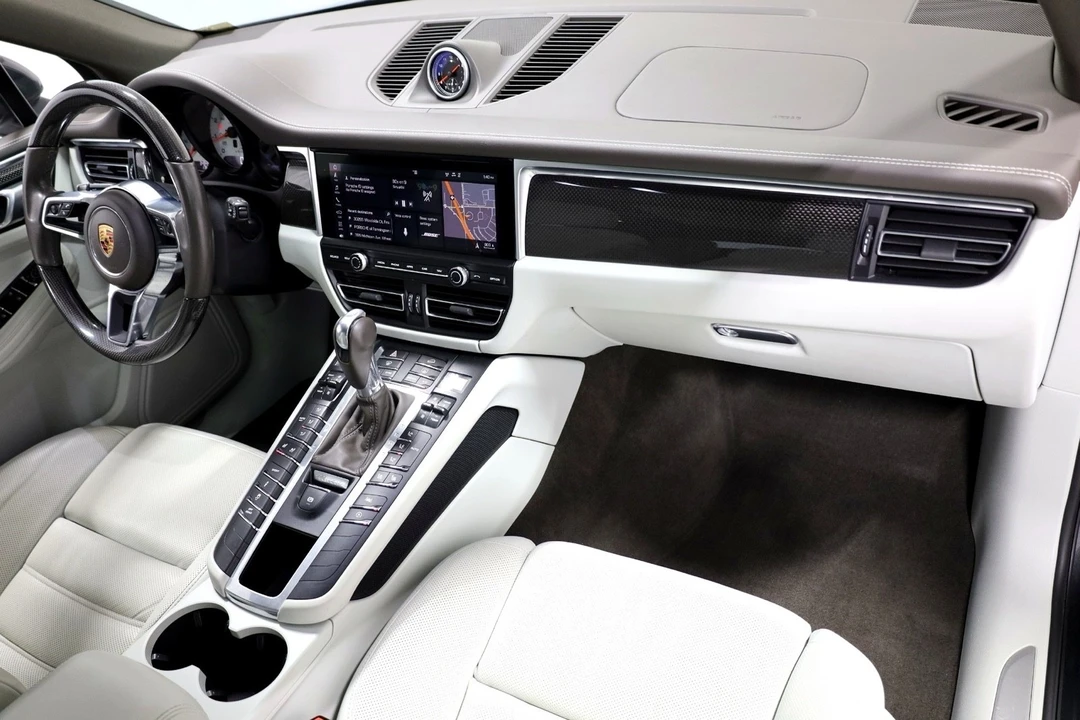 2019 Porsche Macan S - Image 9 of 20