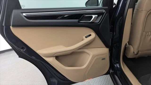2019 Porsche Macan S - Image 14 of 20