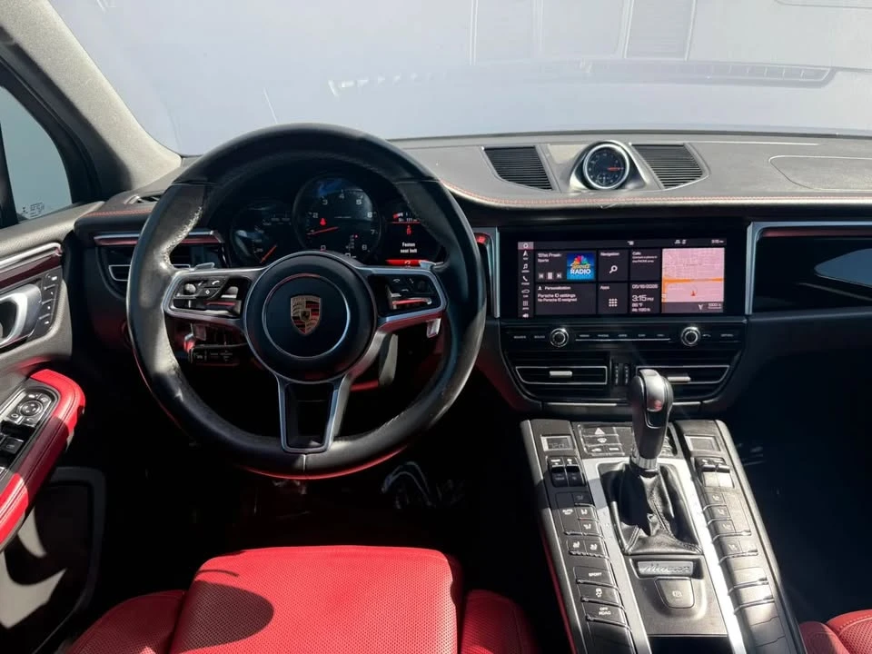 2019 Porsche Macan - Image 10 of 20