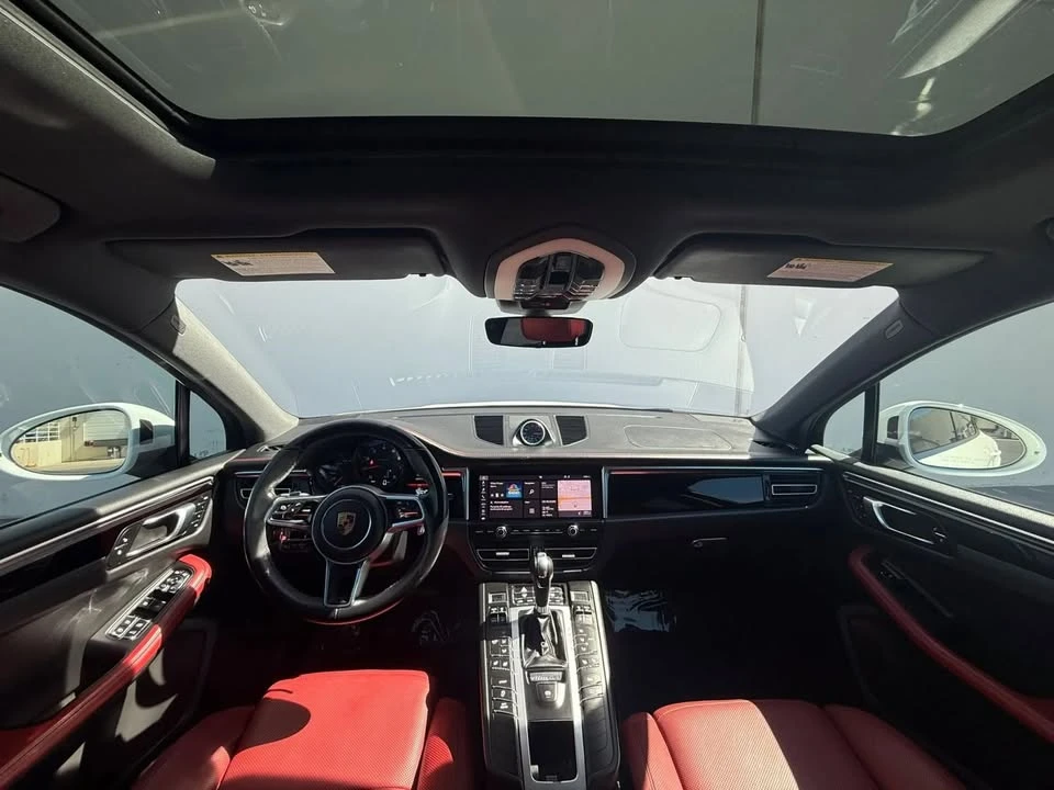 2019 Porsche Macan - Image 11 of 20