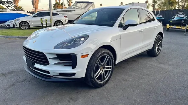 2019 Porsche Macan Macan