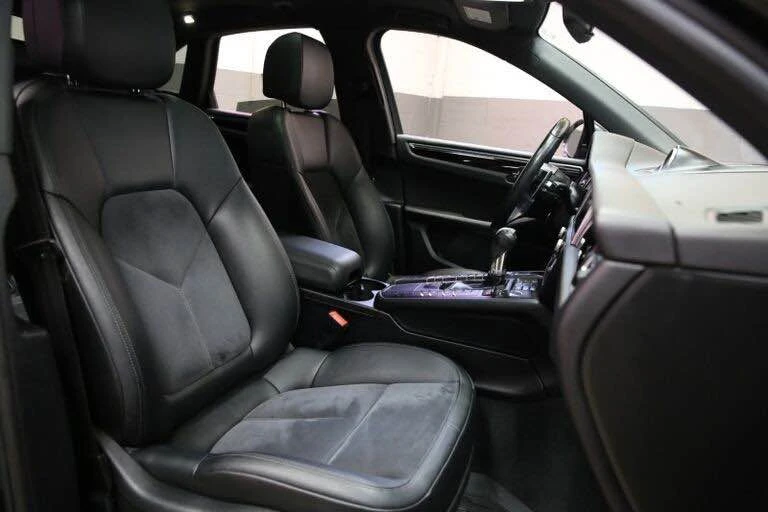 2019 Porsche Macan - Image 6 of 20