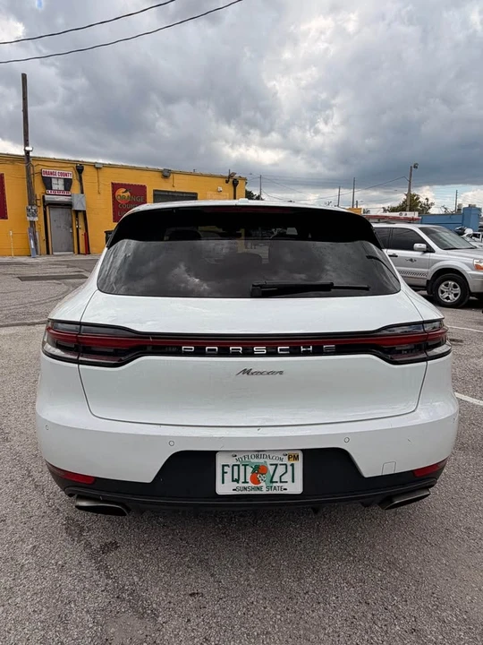 2019 Porsche Macan - Image 5 of 10