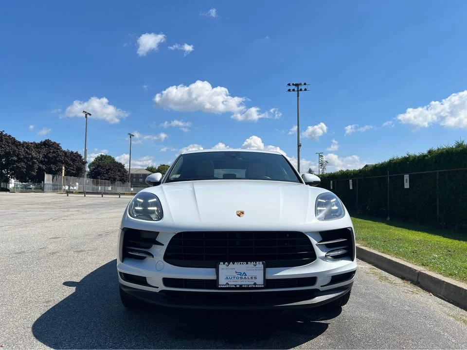 2019 Porsche Macan - Image 2 of 20