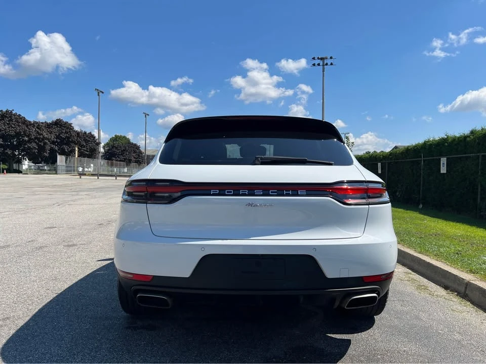 2019 Porsche Macan - Image 12 of 20
