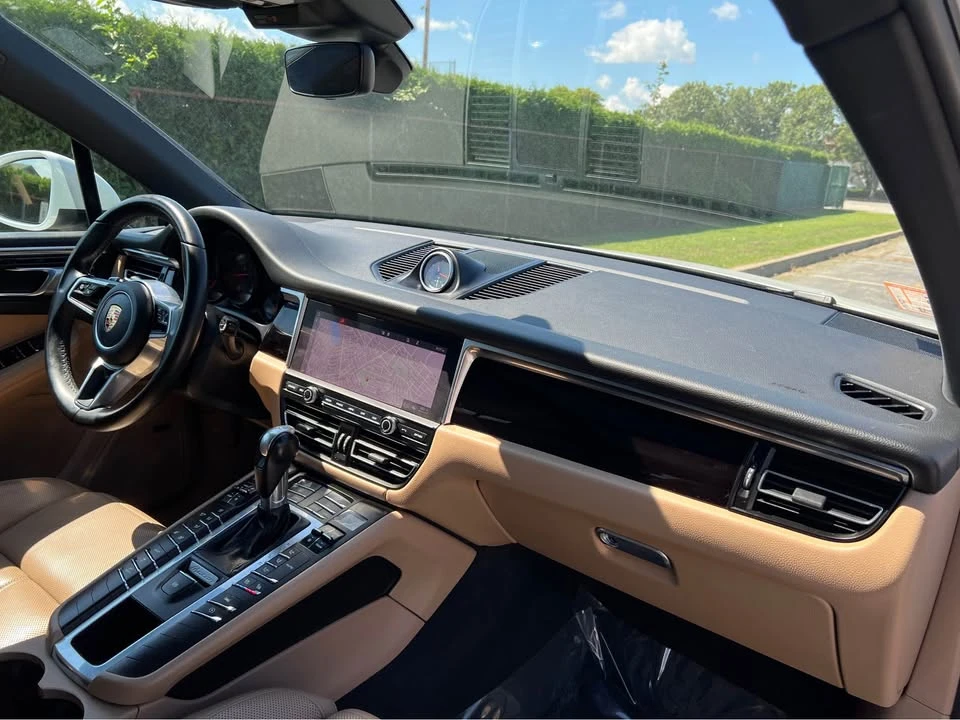 2019 Porsche Macan - Image 7 of 20